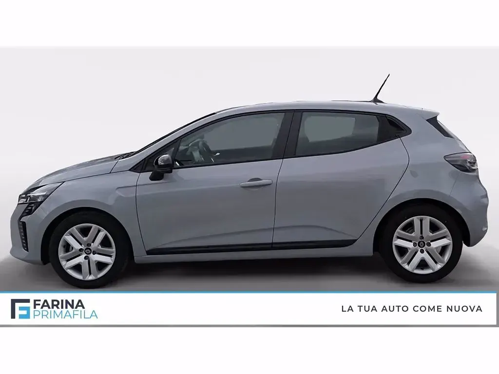 Używany Renault Clio V Evolution 143 KM (105 kW) 2024 Szary Hatchback
