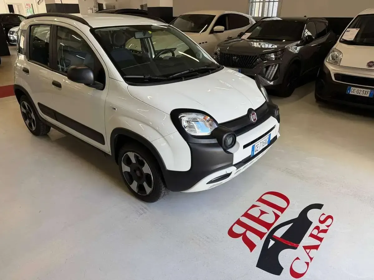 Usata Fiat Panda Cross Cross 71 CV (52 kW) 2021 Bianco Utilitaria