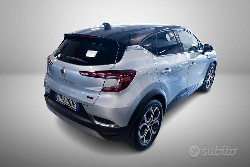Occasion Renault Captur Techno 143 ch (105 kW) 2023 Gris SUV