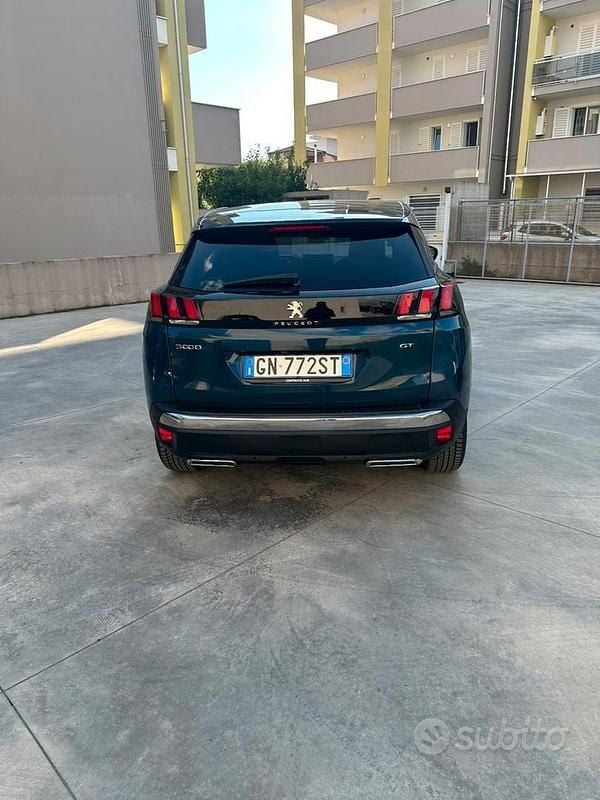 Usata Peugeot 3008 131 CV (96 kW) 2023 Blu Berlina