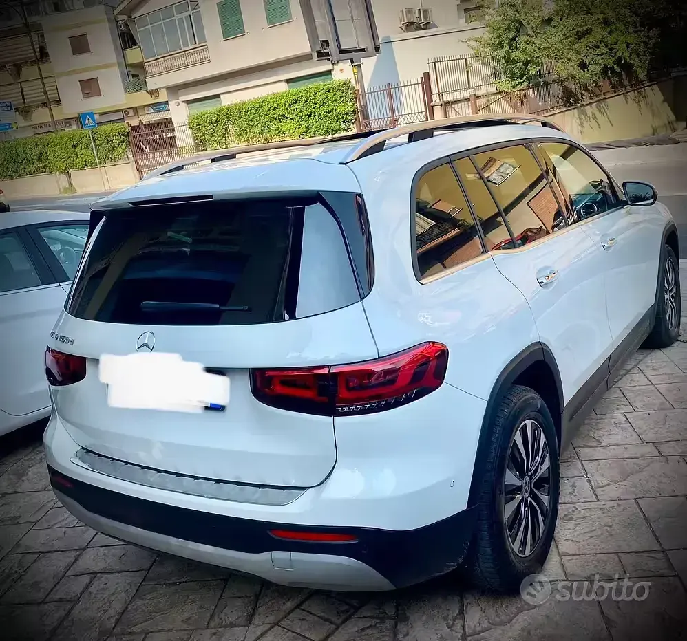Usata Mercedes GLB180 116 CV (85 kW) 2022 Bianco SUV