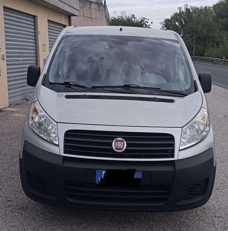 Usata Fiat Scudo 90 CV (66 kW) 2013 Argento Furgone