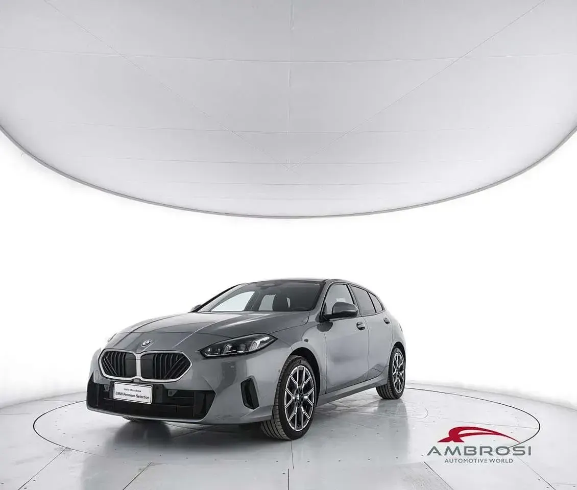 Usata BMW 118 Comfort Edition 150 CV (110 kW) 2025 Utilitaria