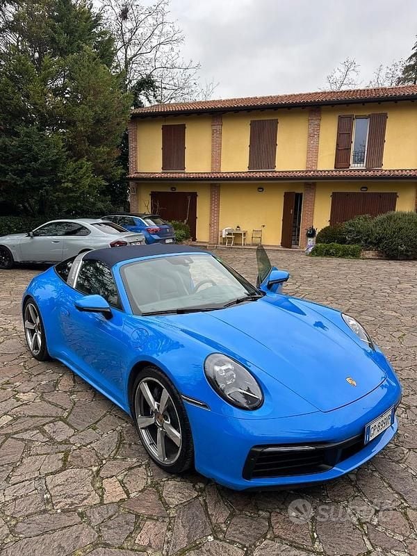 Usata Porsche 911 Targa 4 2023 Cabrio