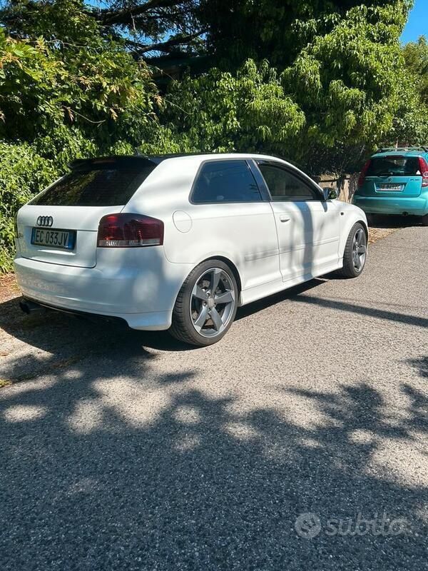 Usata Audi S3 265 CV (194 kW) 2006 Bianco Utilitaria