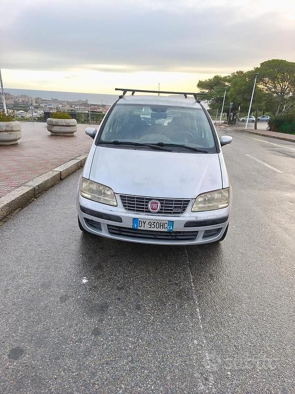 Usata Fiat Idea 2009 Grigio Monovolume