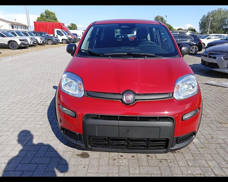 Nuova Fiat Panda 70 CV (51 kW) 2025 Rosso Utilitaria