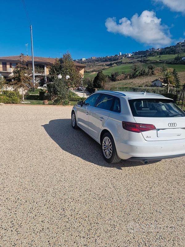 Usata Audi A3 110 CV (80 kW) 2013 Bianco Berlina