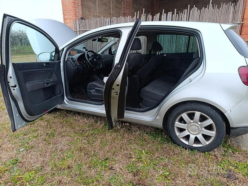 Usata VW Golf Plus Cross 2005 Grigio Monovolume