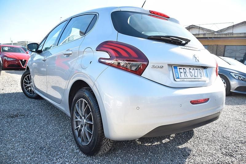 Usata Peugeot 208 Allure 75 CV (55 kW) 2018 Grigio Utilitaria