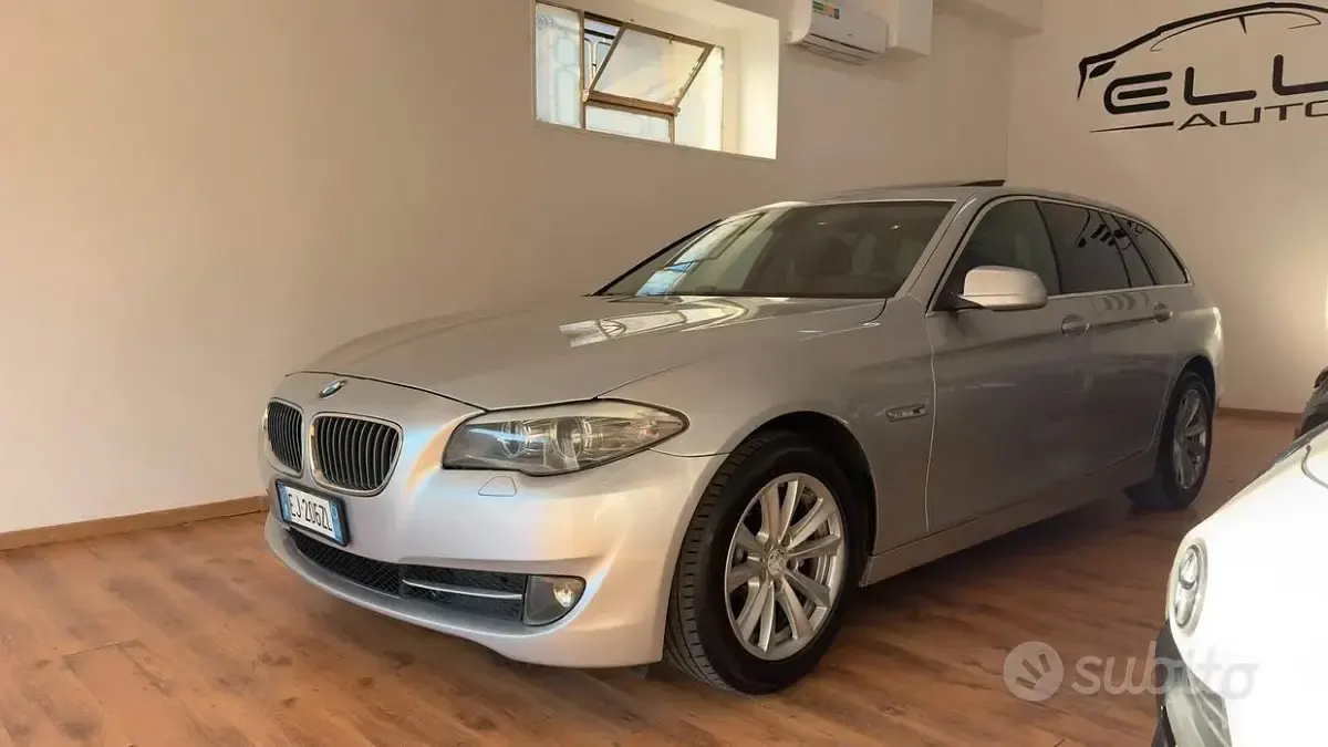Usata BMW 520 184 CV (135 kW) 2011 Grigio Station wagon