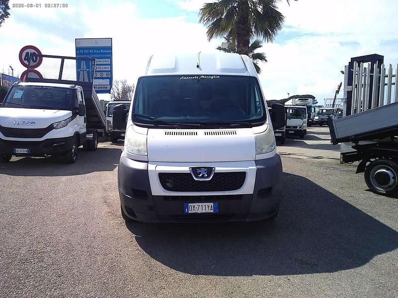 Usata Peugeot Boxer 120 CV (88 kW) 2009 Bianco Furgone
