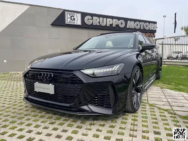 Usata Audi RS6 Ambiente 600 CV (441 kW) 2022 Nero Station wagon