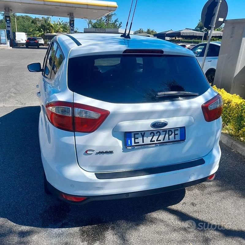 Usata Ford C-MAX 150 CV (110 kW) 2015 Bianco Monovolume