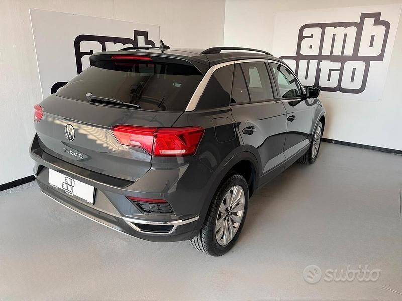 Usata VW T-Roc Style 110 CV (80 kW) 2021 Grigio SUV