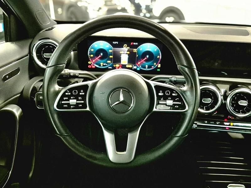 Usata Mercedes A180 115 CV (84 kW) 2021 Nero Berlina