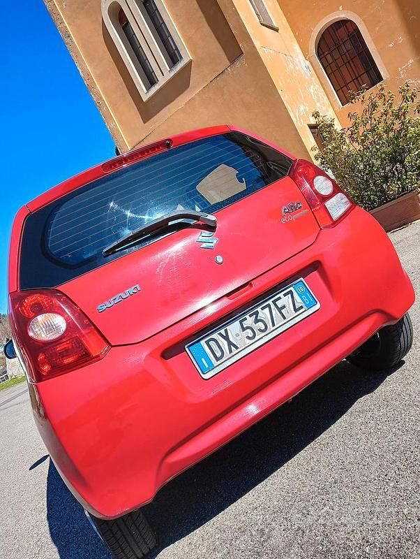 Usata Suzuki Alto 68 CV (50 kW) 2010 Utilitaria