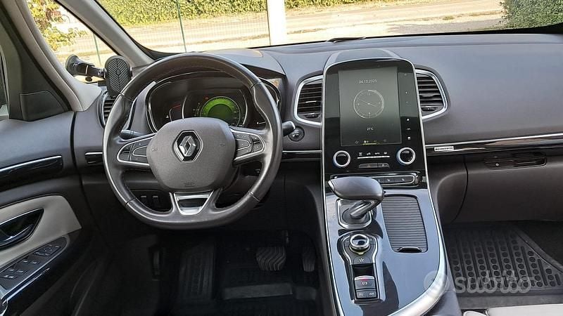 Usata Renault Espace 160 CV (117 kW) 2017 Nero Monovolume