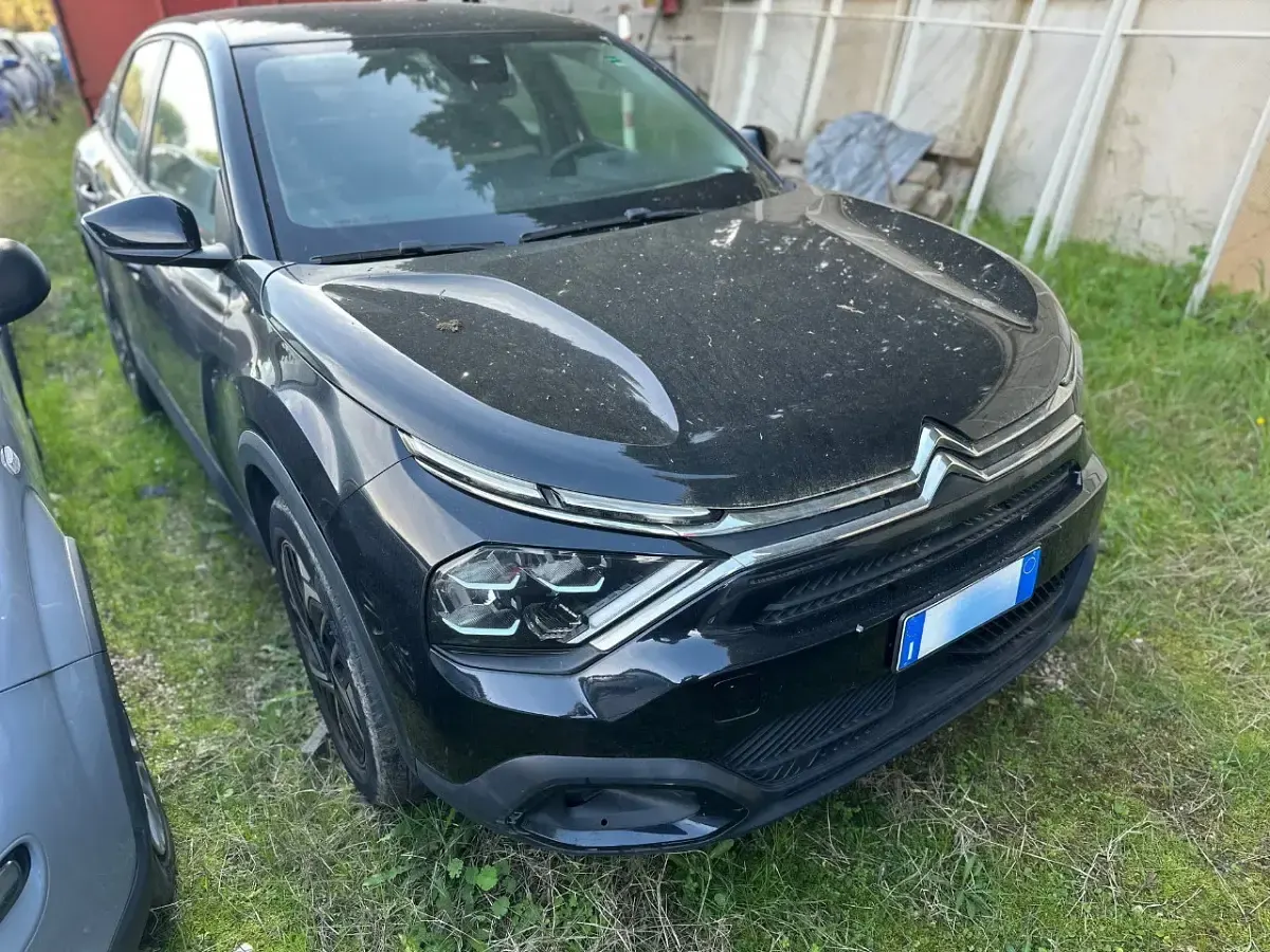 Usata Citroën C4 Feel 131 CV (96 kW) 2023 Nero SUV