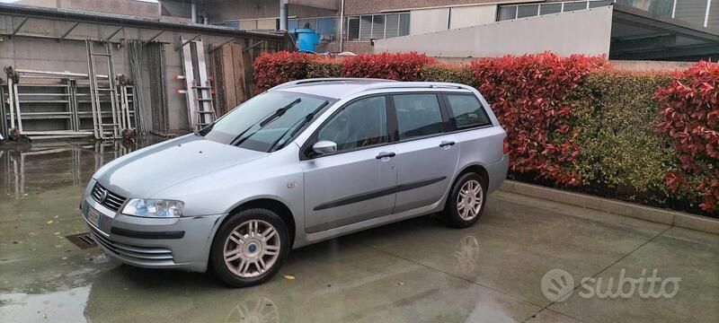 Usata Fiat Stilo 2004 Grigio Station wagon
