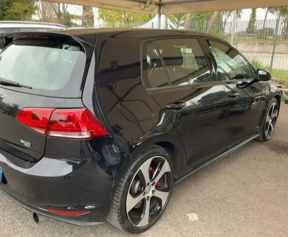 Używany VW Golf VII Business 230 KM (169 kW) 2015 Czarny Sedan/Limuzyna