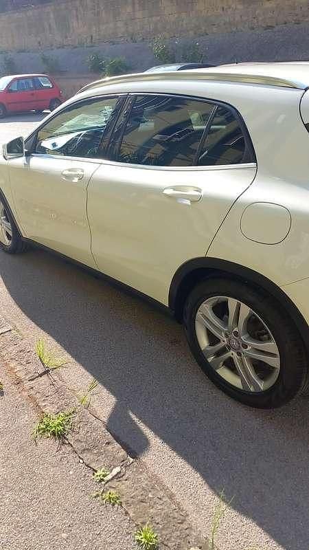 Usata Mercedes GLA200 Premium 136 CV (100 kW) 2014 SUV