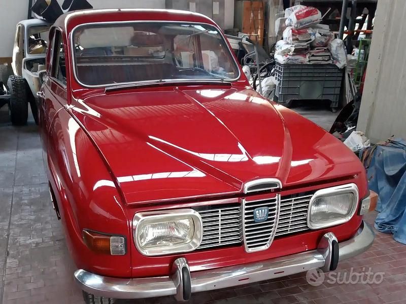 Rosso Usata 1960 Saab 96 Tre volumi | 5000 € - Immagine 1/4