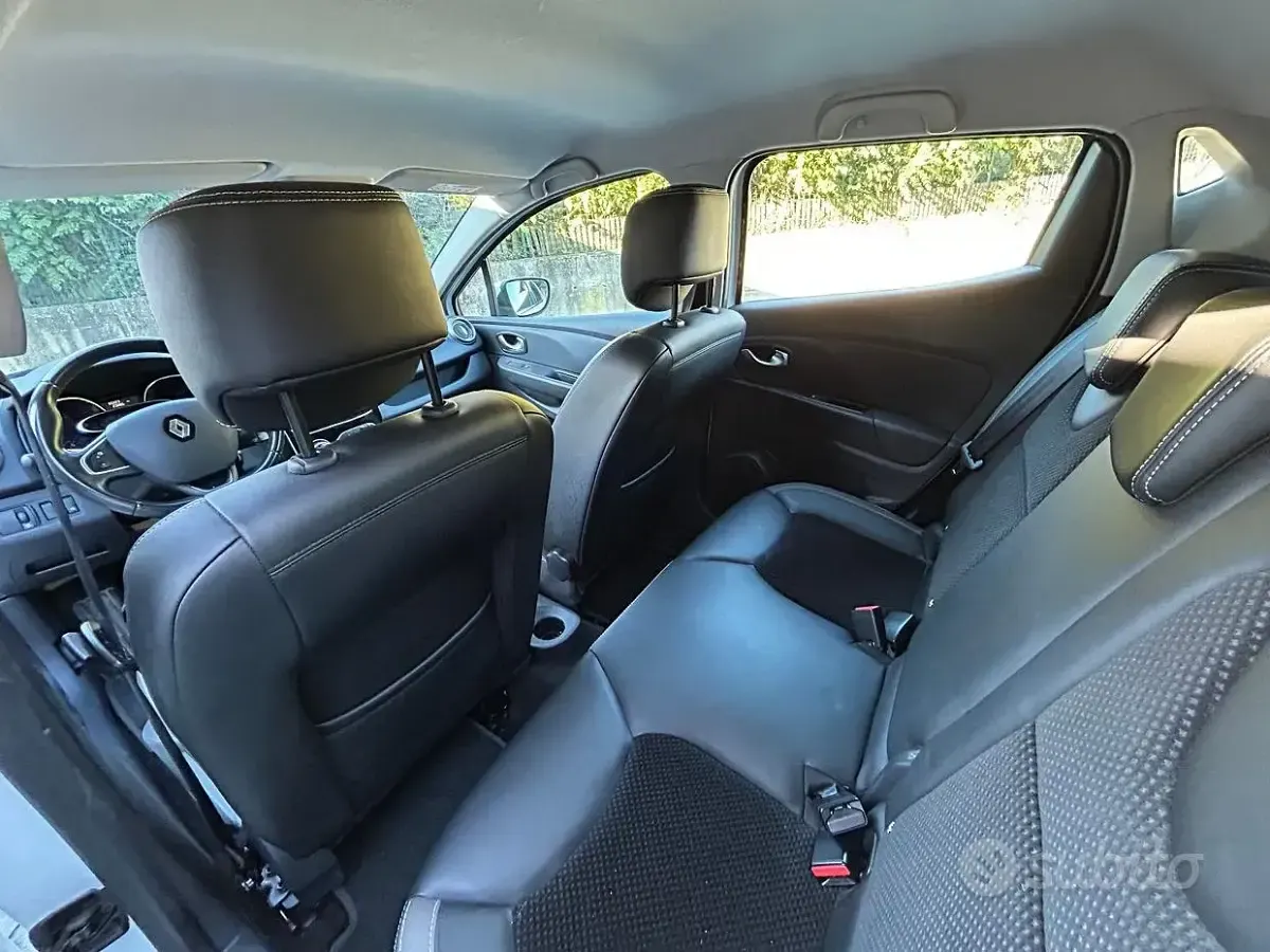 Usata Renault Clio IV Zen 75 CV (55 kW) 2017 Bianco Berlina