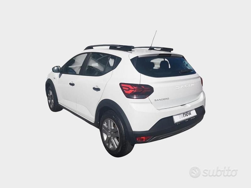 Usata Dacia Sandero Essentiel 91 CV (66 kW) 2023 Bianco Berlina