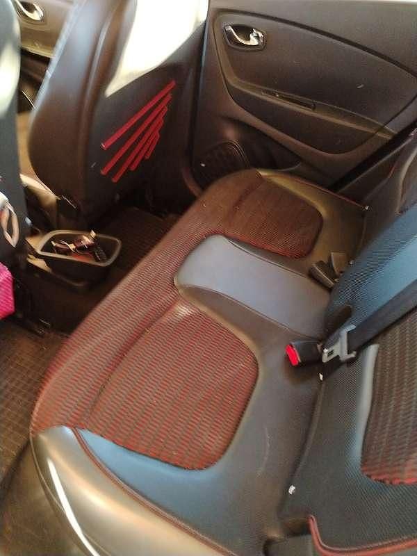Usado Renault Captur Iconic 90 CV (66 kW) 2017 SUV