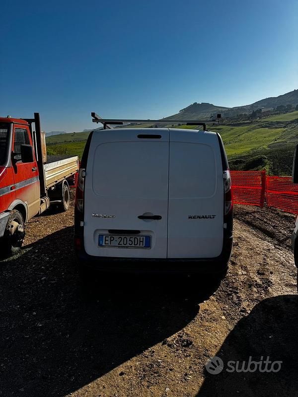 Usata Renault Kangoo 90 CV (66 kW) 2014 Bianco Monovolume