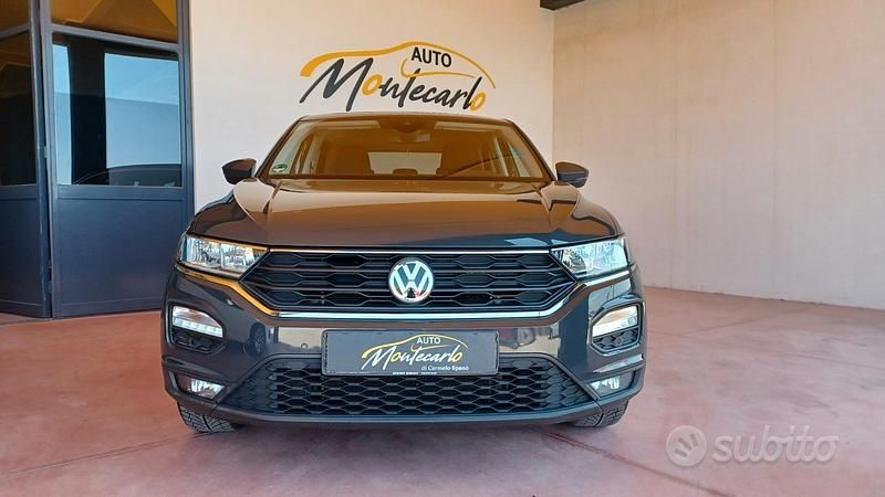 Usata VW T-Roc Advance 116 CV (85 kW) 2018 Grigio SUV