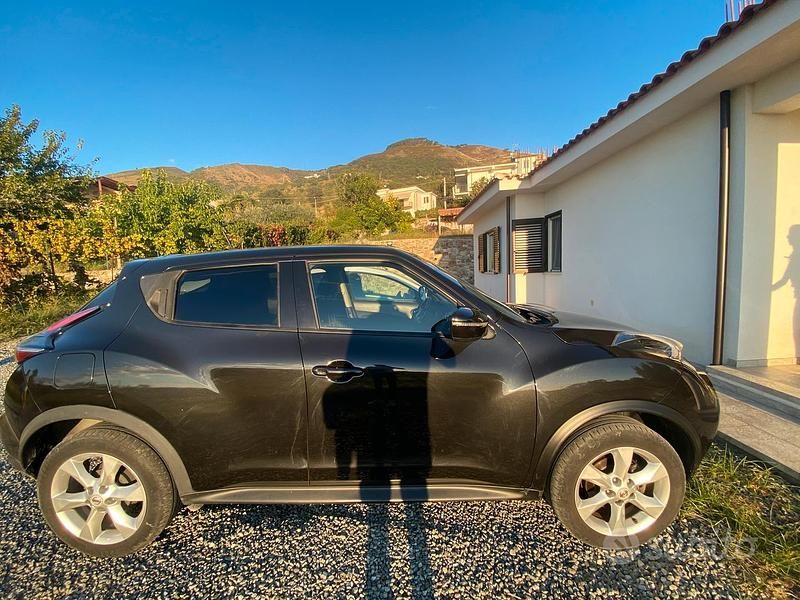 Usata Nissan Juke 110 CV (80 kW) 2016 Nero SUV