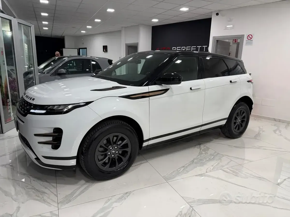 Usata Land Rover Range Rover evoque R-Dynamic 150 CV (110 kW) 2020 Bianco SUV