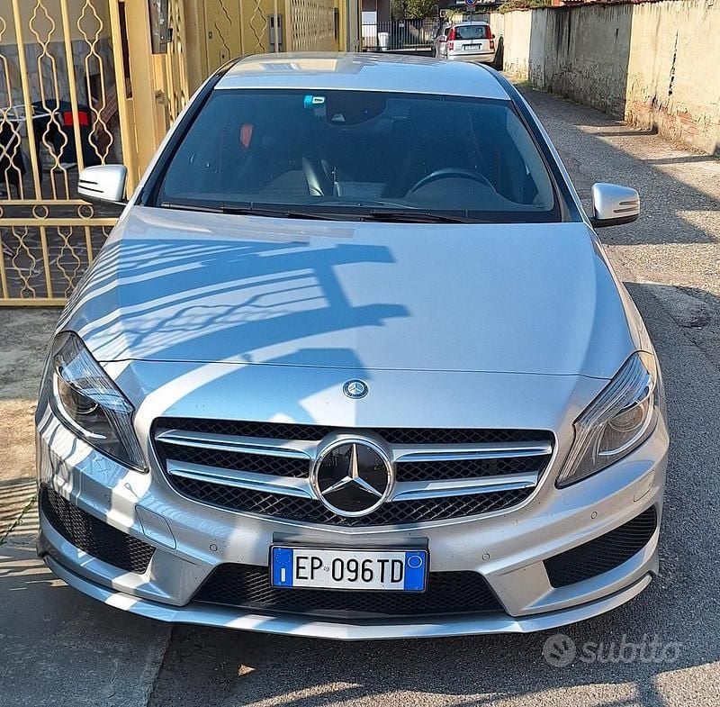 Usata Mercedes A200 Premium 136 CV (100 kW) 2013 Grigio Berlina