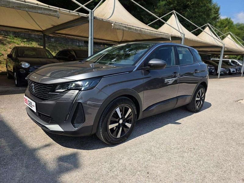 Grigio scuro Usata 2021 Peugeot 3008 SUV | 19.999 € (Buon prezzo) - Immagine 1/4