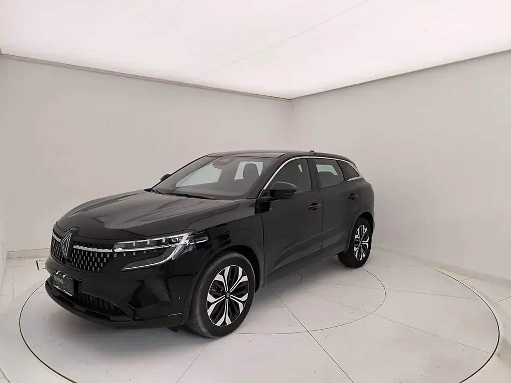 Usata Renault Austral Equilibre 131 CV (96 kW) 2024 Nero etoilé SUV