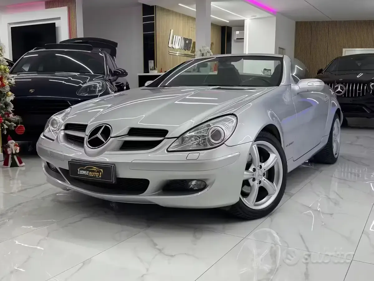 Usata Mercedes SLK200 163 CV (119 kW) 2004 Grigio Cabrio