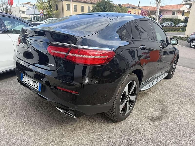 Usata Mercedes GLC250 Premium 204 CV (150 kW) 2017 Other SUV