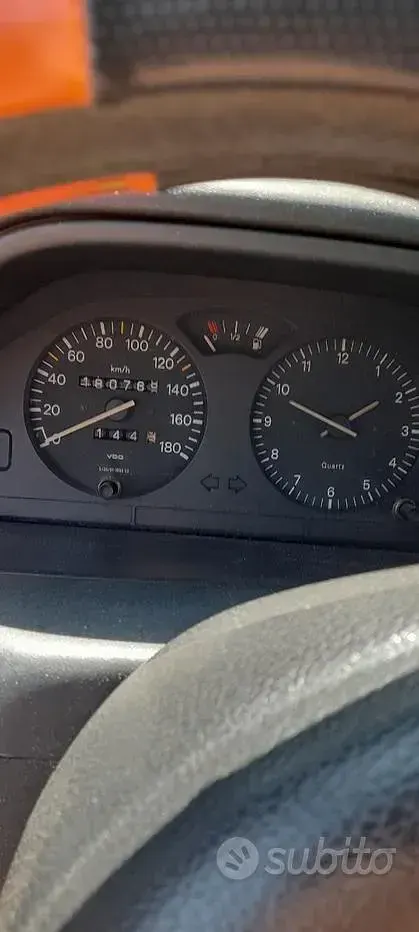 Usata Peugeot 106 60 CV (44 kW) 1997 Bluazzurro Utilitaria
