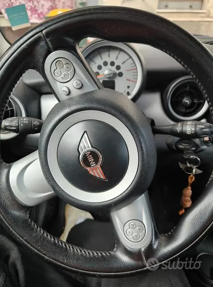 Usata Mini Cooper 122 CV (89 kW) 2010 Utilitaria
