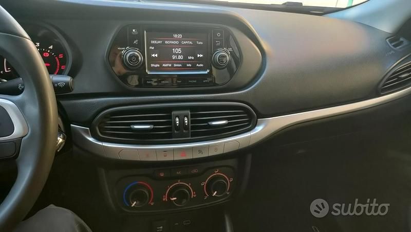 Usata Fiat Tipo Easy 95 CV (69 kW) 2019 Bianco Berlina