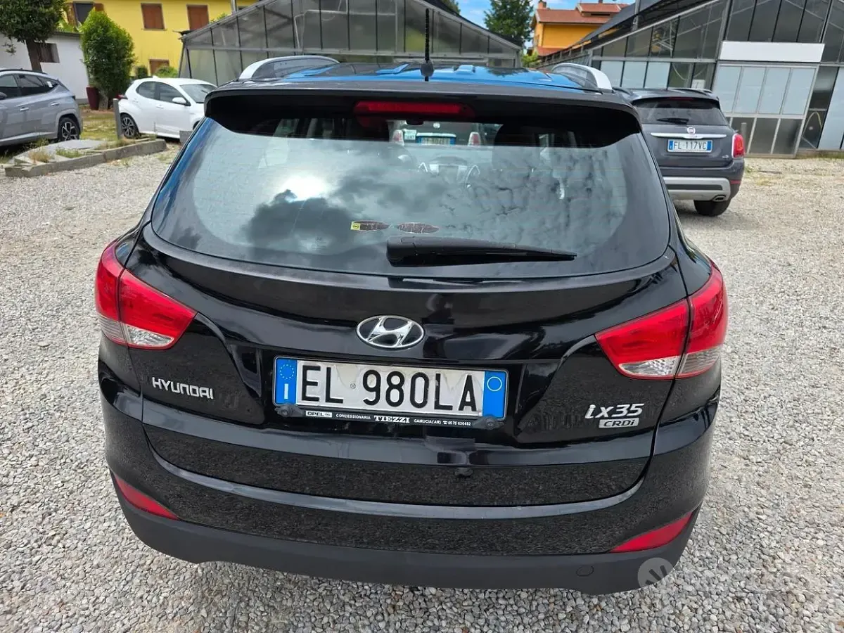 Usata Hyundai ix35 115 CV (84 kW) 2012 Nero SUV