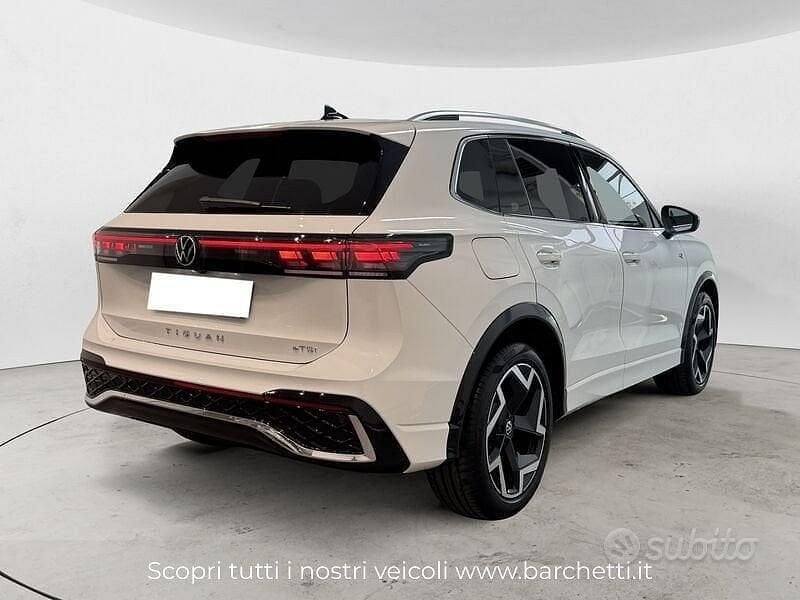 Usata VW Tiguan R-line 150 CV (110 kW) 2024 Other SUV