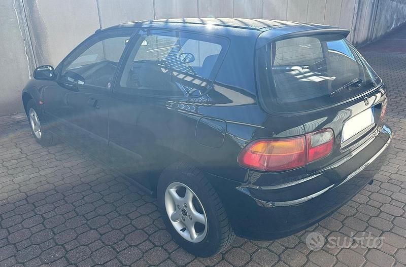 Usata Honda Civic 75 CV (55 kW) 1993 Nero Utilitaria