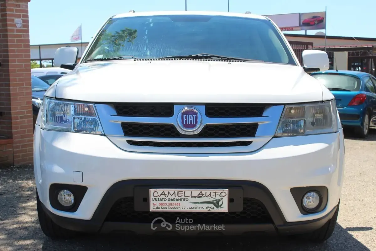 Usata Fiat Freemont Lounge 170 CV (125 kW) 2013 Bianco SUV