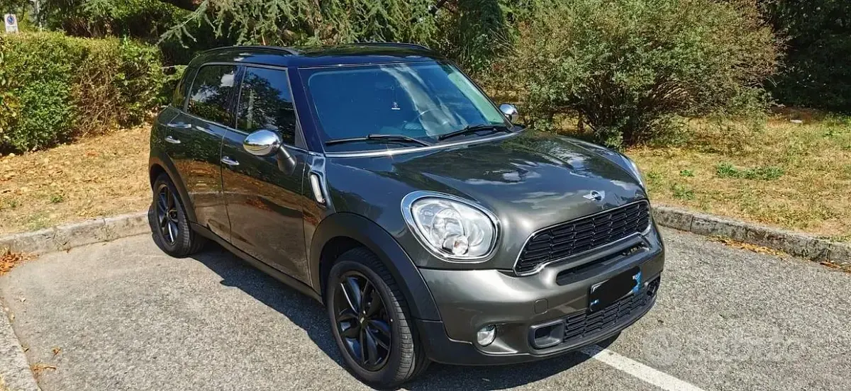 Usata Mini Cooper SD Countryman 143 CV (105 kW) 2011 Grigio SUV
