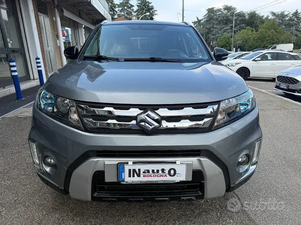 Usata Suzuki Vitara 120 CV (88 kW) 2016 Grigio SUV