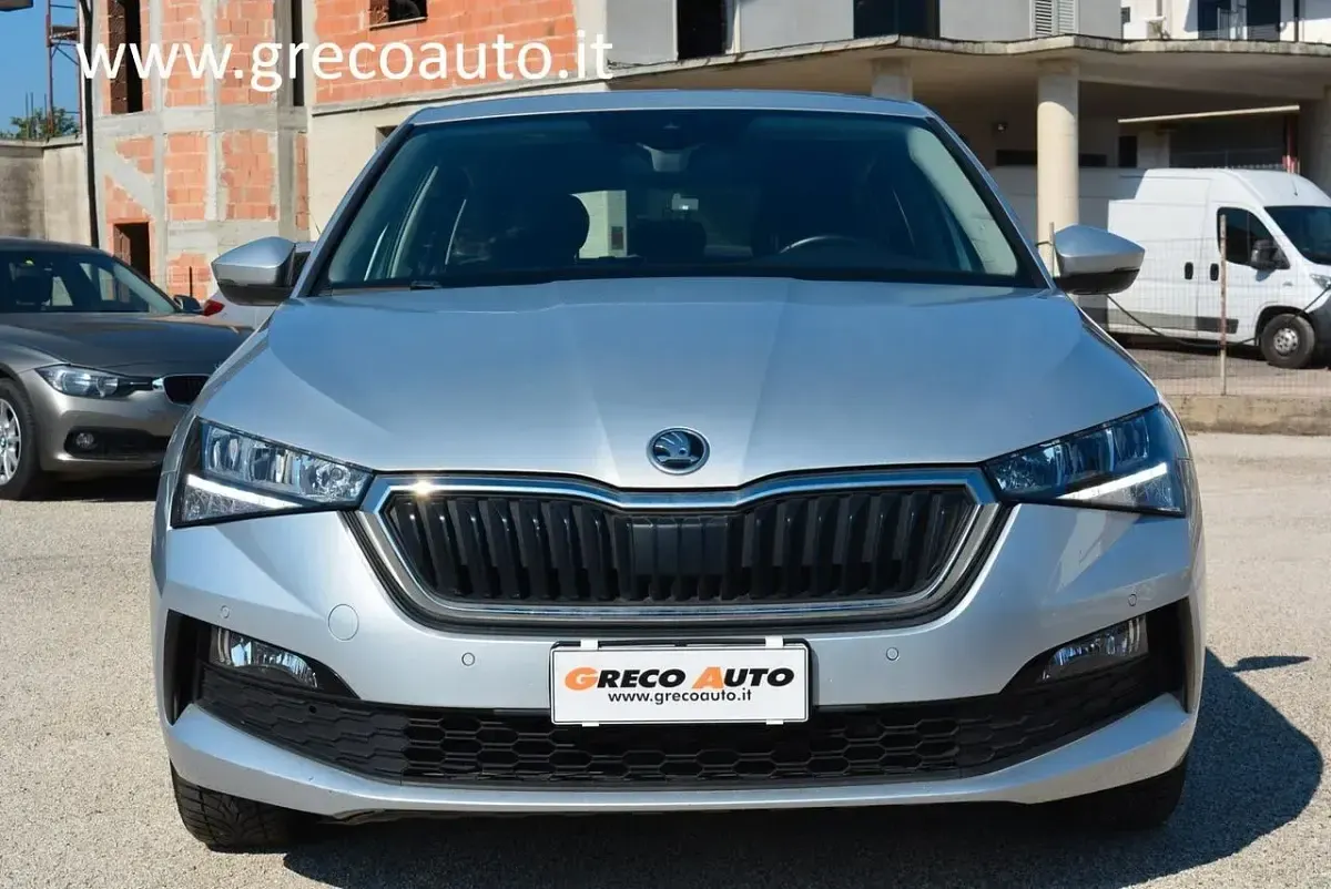 Usata Skoda 110 R Ambition 110 CV (80 kW) 2023 Argento Berlina