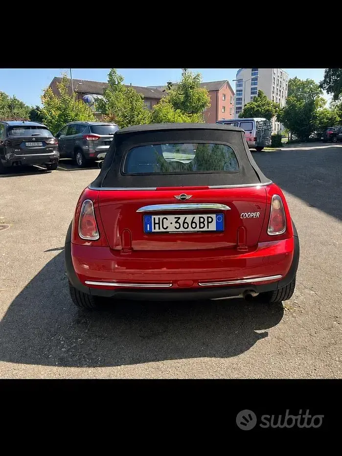 Usata Mini Cooper Cabriolet 116 CV (85 kW) 2007 Rosso Cabrio